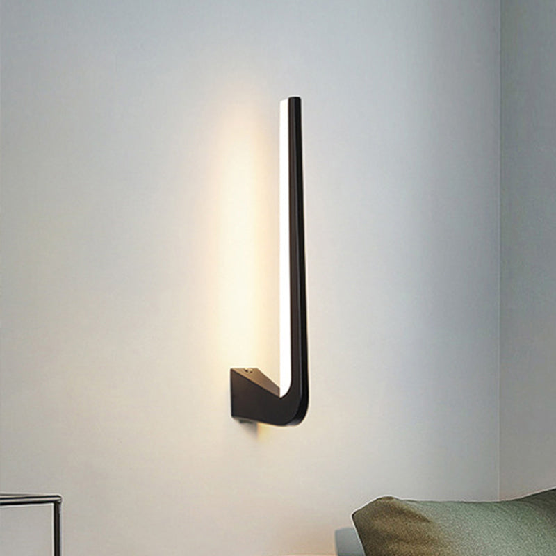 Modern Black Linear Led Wall Sconce With Acrylic Lighting For Living Room