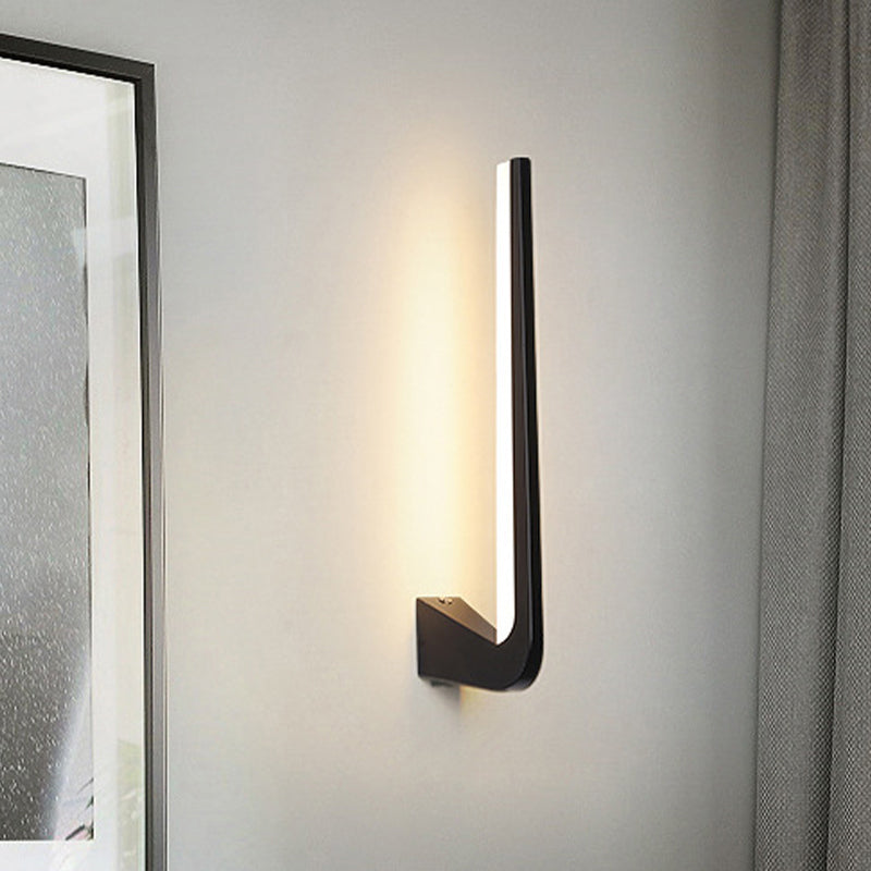 Modern Black Linear Led Wall Sconce With Acrylic Lighting For Living Room