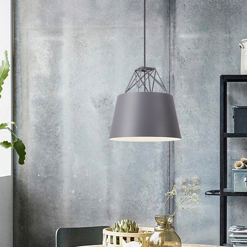 Modern Drum-Shaped Aluminum Restaurant Pendant Light With Iron Wire