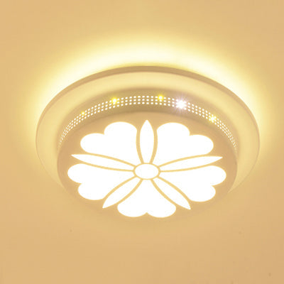 Modern Art Deco Flush Mount Ceiling Light For Hallway - Stylish Circular Acrylic Lamp White / A