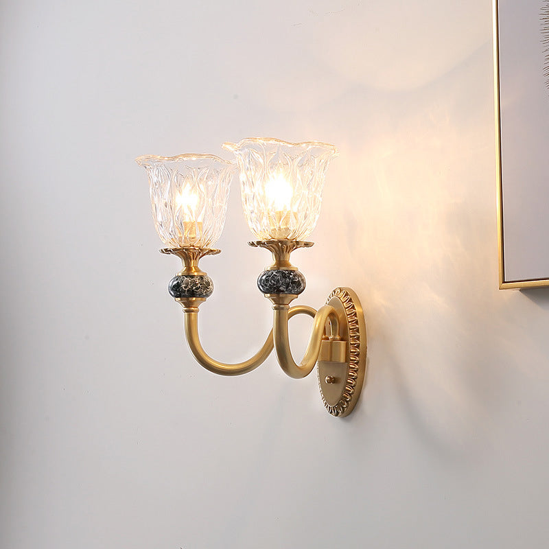 Contemporary Flower Wall Sconce - Clear Glass Lamp In Brass Finish 2 /