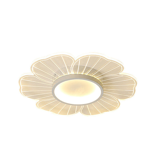 Contemporary White Flower Flushmount Led Lamp - Ultra - Thin & Versatile Sizes In Warm Light
