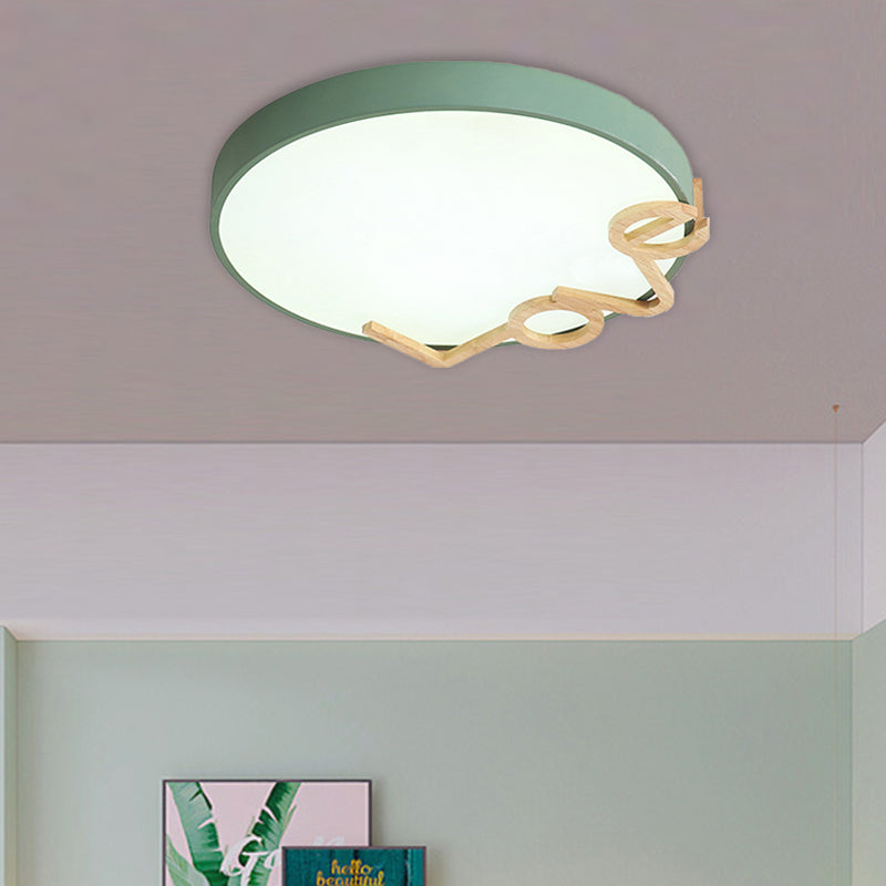 Love-Shape Wood Deco Led Flush Mount Lamp In 3 Colors