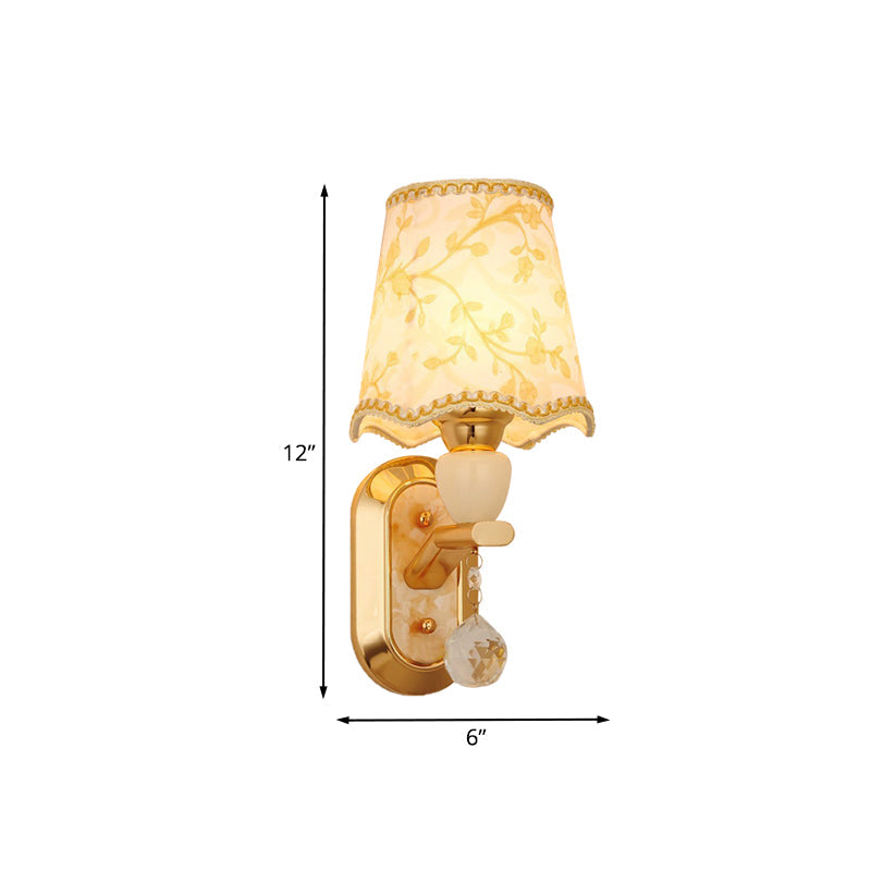 Traditional Gold Finish Bedroom Wall Lamp With Scalloped Fabric Shade