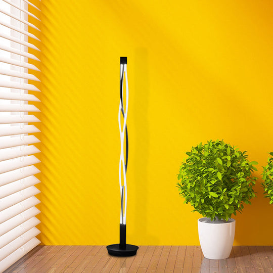 Modern Metal Stick Lamp: Black/White Led Nordic Floor Lighting With Spiral Design In