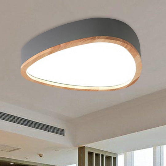 Wooden Teardrop Led Ceiling Light For Boys’ Bedroom