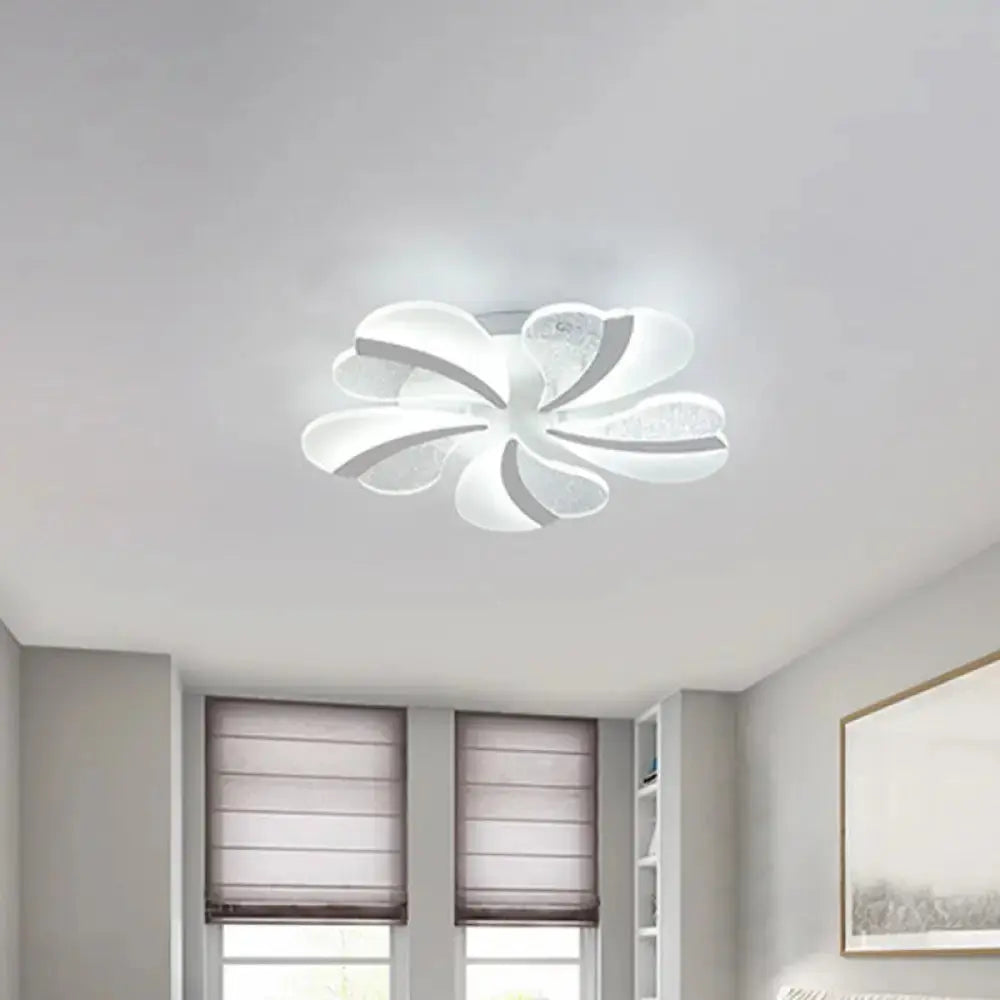 Modern Heart-Shaped Led Ceiling Lamp - Acrylic Flush Mount Light For Living Room With 5/9/15
