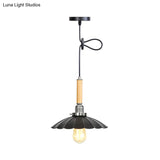 Adjustable Scalloped Pendant Light For Dining Table - 1-Light Indoor Fixture