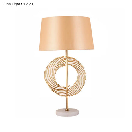 Alphecca - Vintage Drum Study Room Desk Lamp Fabric 1 Bulb Gold Night Table Light With Ring Decor