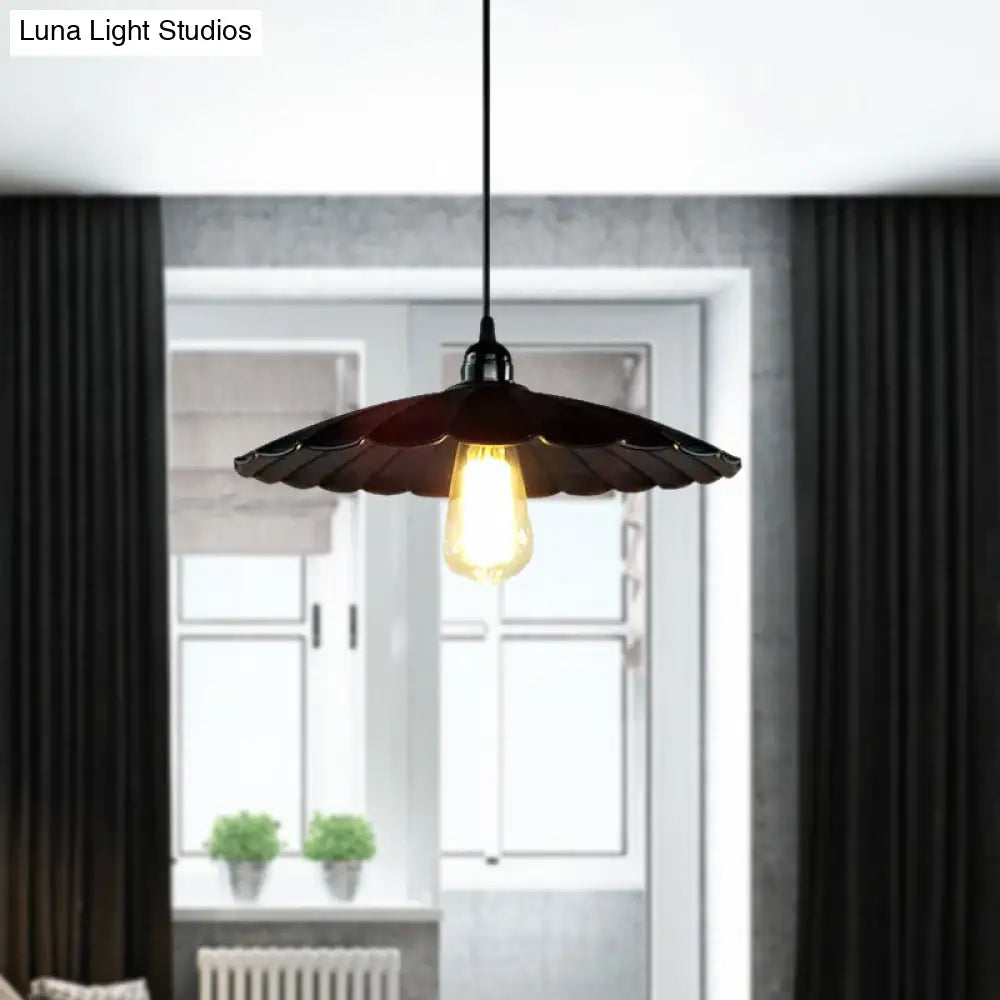 Antique Scalloped Pendant Lamp - 10’/12’ Dia Black’ Perfect For Your Kitchen