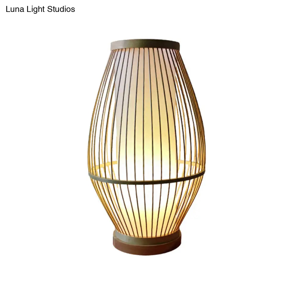 Bamboo Lantern Task Lamp For Dining Rooms - Asian Beige Lighting With Bulb