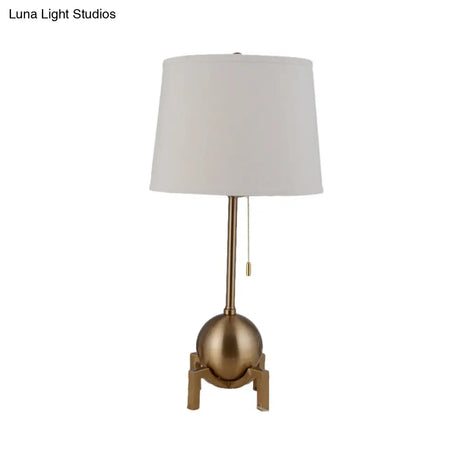 Bell Desk Lamp - Traditional Metal 1-Head White Reading Light With Global Base For Bedroom
