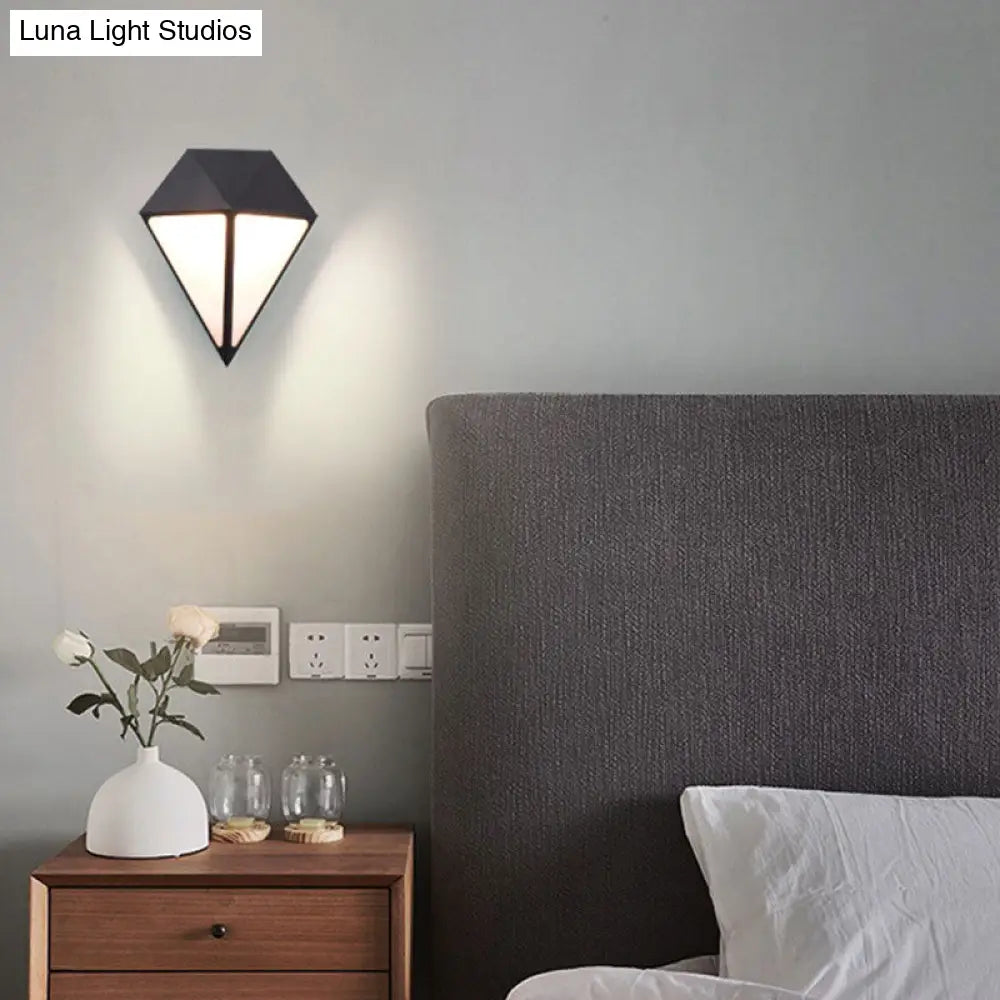 Black Aluminum Diamond Wall Sconce - Minimalist Led Outdoor Lighting