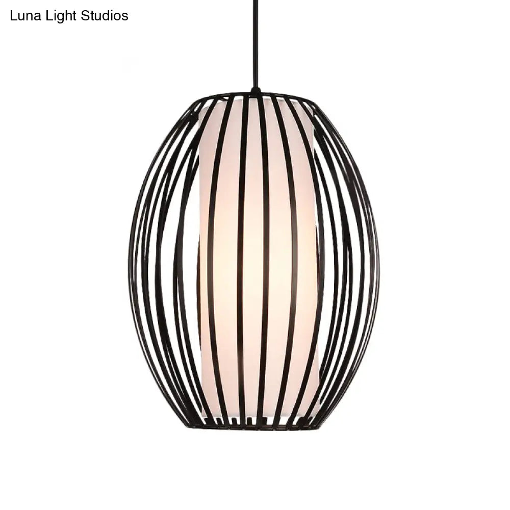 Black Single-Light Oval Iron Pendant Ceiling Light - Simplicity Meets Style