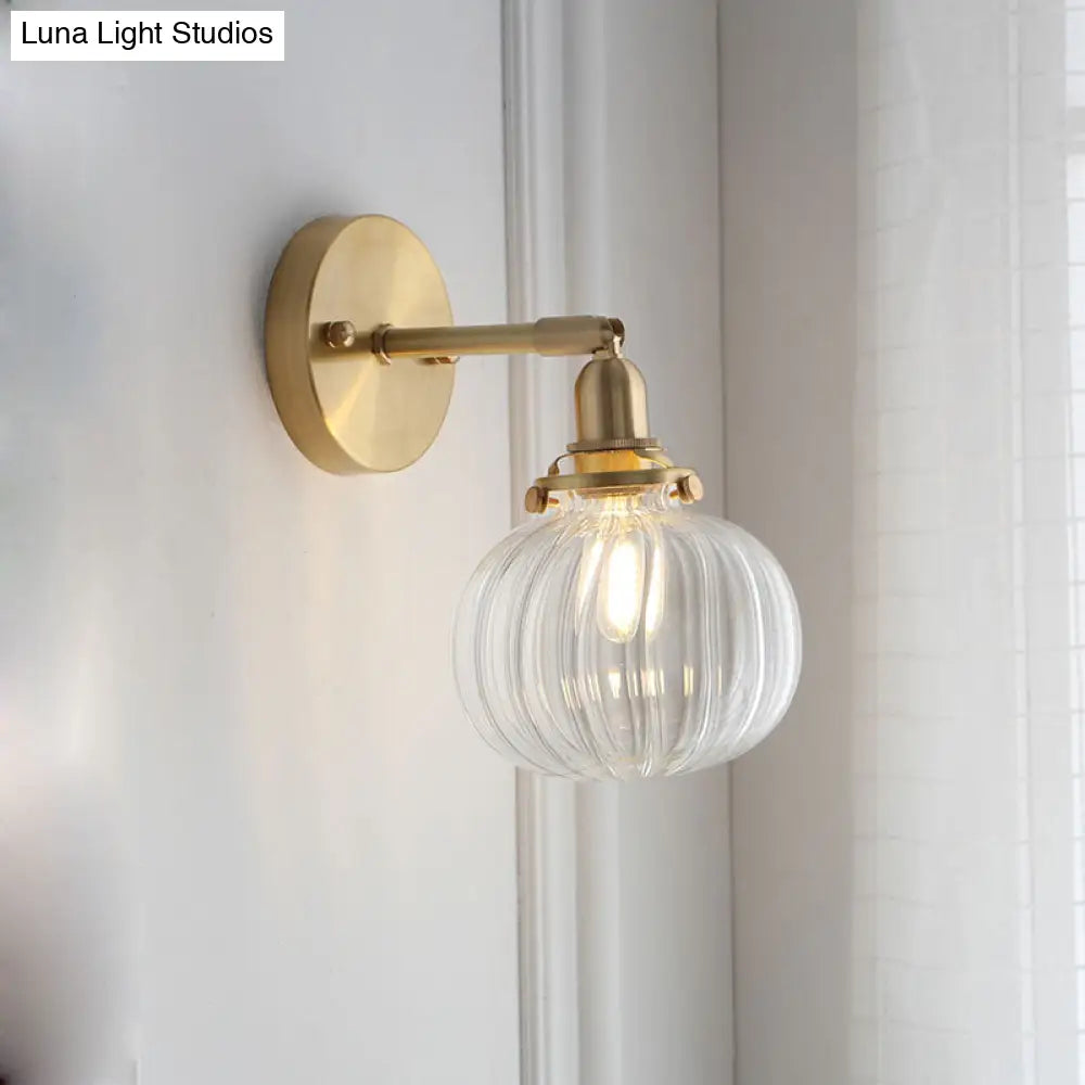 Colonial Wall Lamp With Clear/Cognac Prismatic Glass And Gold Finish