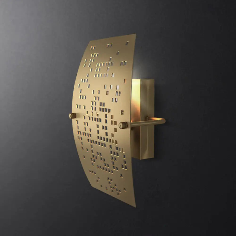 Colonialist Gold Metal Wall Sconce With Curved Panel And Cutout Design - Living Room Lighting