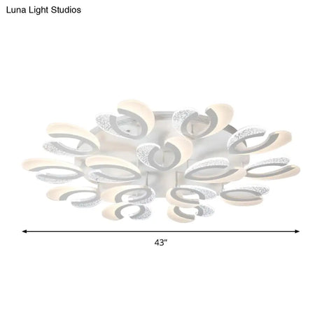 Contemporary Clear And White V - Shaped Flush Mount Led Light Fixture - Acrylic Ceiling With 4/6/9