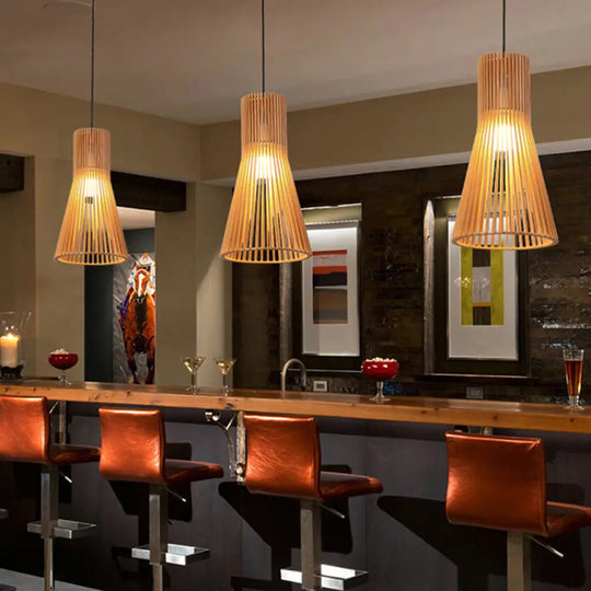 Contemporary Handwoven Bamboo Pendant Light With Single Bulb Wood / Small D