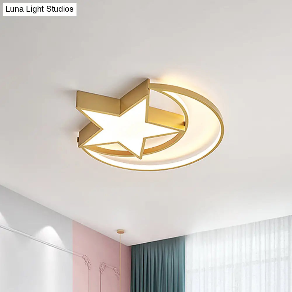 Contemporary Iron Crescent - Star Surface Ceiling Light Led Flush Mount In Gold - 16’/19.5’
