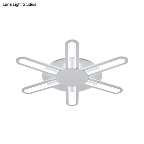 Contemporary Metallic Blossom Flush Mount Led Light In Warm/White - 29.5’/34’/30.5’ Wide