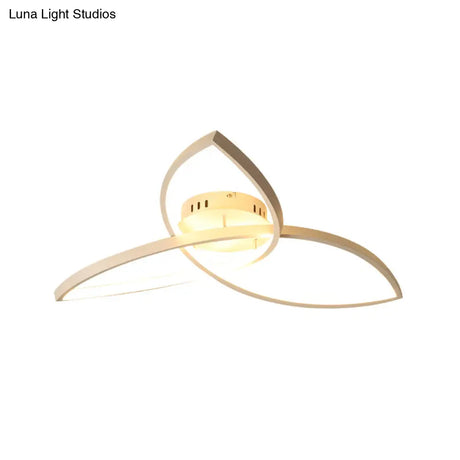 Contemporary Metallic Petal Flush Lamp - 23’/29’ W Led Close To Ceiling Light In Black/White