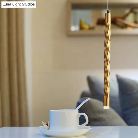 Contemporary Rope Shape Mini Pendant Lamp - Modern Metal Design With Gold Finish For Stair Kitchen