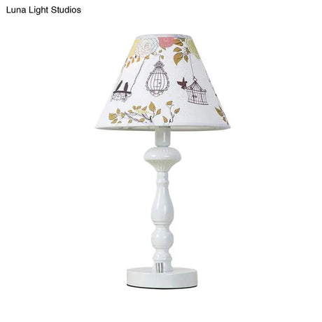Contemporary White Reading Light With Fabric Shade - Ideal For Living Room And Study Areas