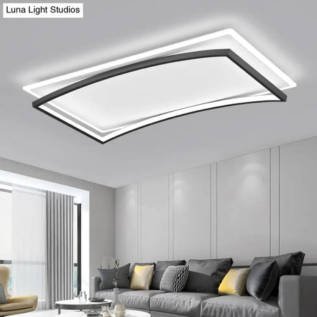 Curved Flush Mount Metal Ceiling Light In Black And White - Simple & Stylish Living Room Fixture