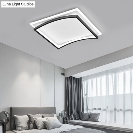 Curved Flush Mount Metal Ceiling Light In Black And White - Simple & Stylish Living Room Fixture