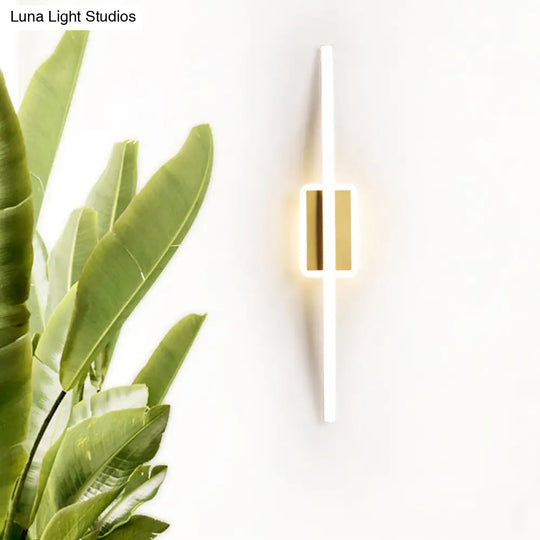 Curved Linear Aluminum Led Wall Sconce In Simplicity Gold/Coffee - Ideal Dining Room Lighting
