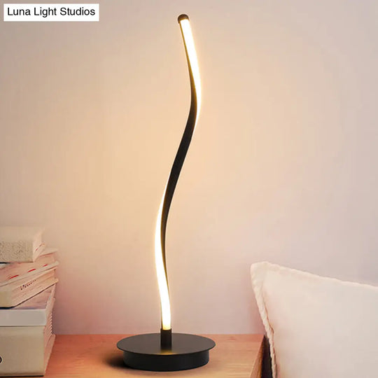 Sleek Metal Ribbon Night Light: Simplicity Black/White Led Task Lighting On Round Pedestal Black