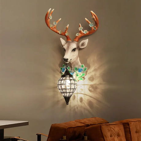 Elk Head Farmhouse Sconce: 1-Light Black & White Resin Wall Lamp With Flower Detail And Raindrop