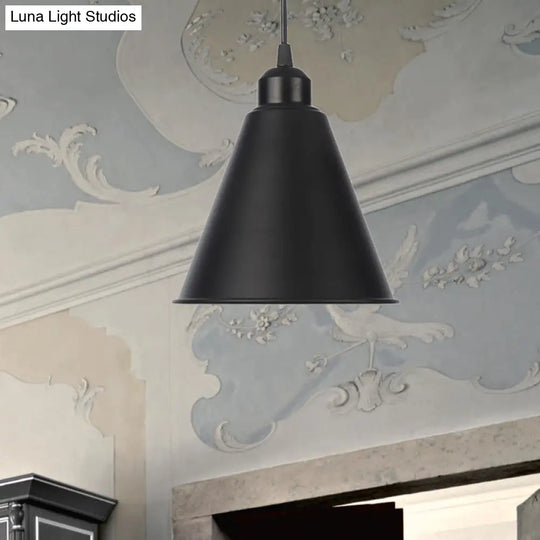 Farmhouse Pendant Light Fixture With Metal Shade - 1 Indoor Hanging In Black/White