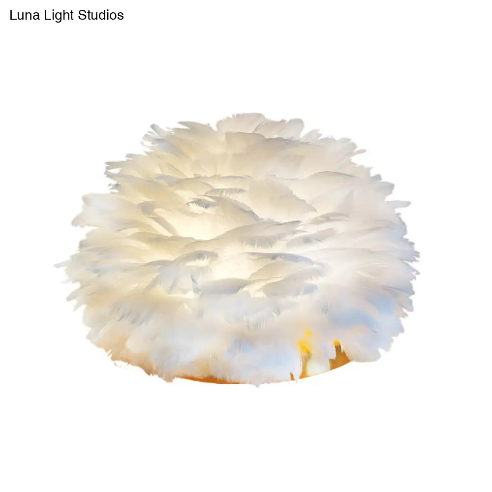 Feathered Flower Blossom Bedside Lamp - Modern Stylish Night Light (Pink/Apricot/White)