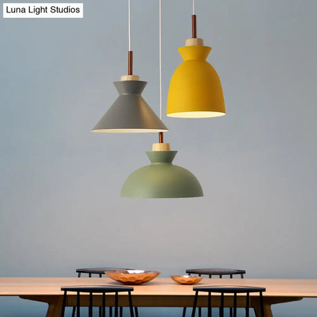 Green Macaron Cluster Pendant Metal Ceiling Hang Lamp With 3 Lights - Kitchen/Dining Room Cookware