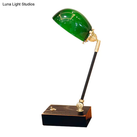 Haedus - Vintage-Style Green Glass Reading Lamp With Retro Design Perfect For