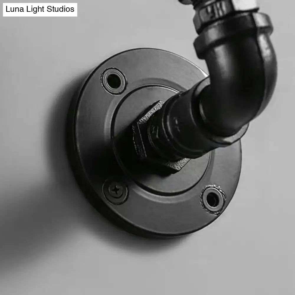 Industrial Pipe Socket Wall Light - Single Metal Sconce For Corridor Black / Curved