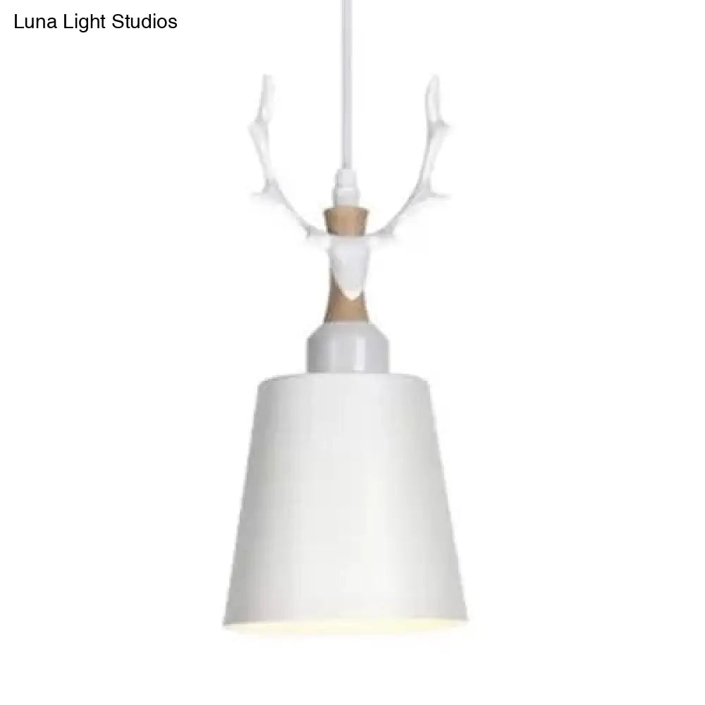 Macaron Style Hanging Light With Antlers - Metal Pendant For Balcony And Foyer