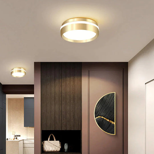 Mara - Moderne minimalistische Gateway-Deckenleuchte, rund, goldfarben, kleine LED