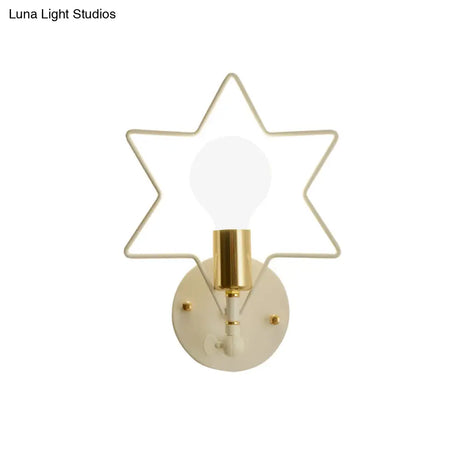 Metal Wall Lamp - Simple Style And 1 Light Mounted In White For Study Room Star Flower Or Loving