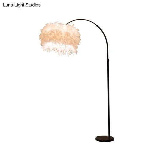 Minimalist Black/White Drum Floor Lamp With Feathered 1 Head Curved/Straight Pole