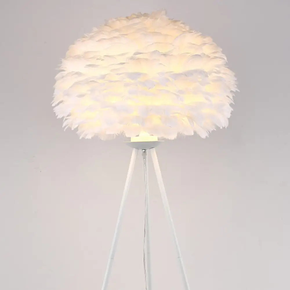 Minimalist Black-White Floor Lamp With Feather Dome Shade - 1-Light Living Room Stand Up Light White