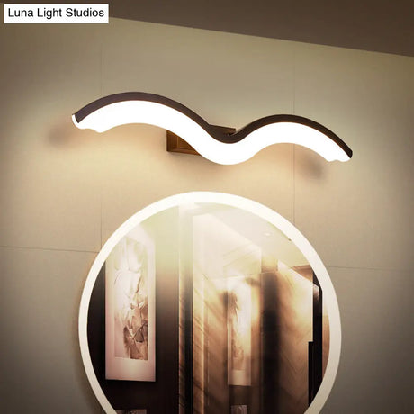 Minimalist Black/White Wavelet Led Wall Sconce With Frosted Diffuser Available In 16 23.5 Or 31.5
