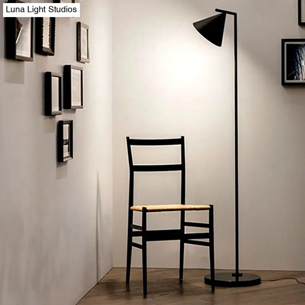 Minimalist Conical Shade Floor Light With Right Angle Arm - Black/Gold Finish Stand-Up Lamp