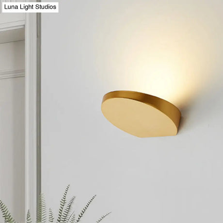Minimalist Led Flush Wall Sconce In Aluminum With Black Grey Or White Finish - Ideal For Corridors