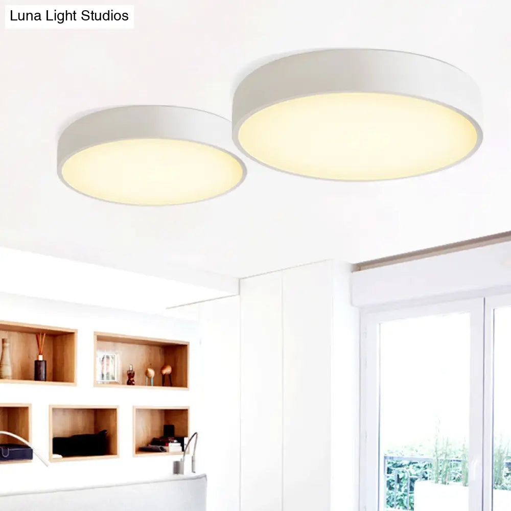 Minimalist Round Flush Mount Ceiling Lighting Fixture - 1 Light Aluminum