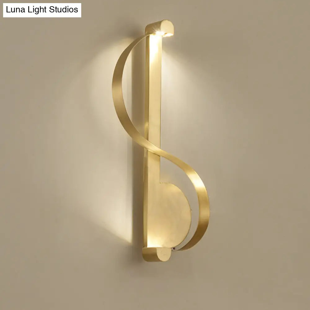 Minimalistic Brass Curve Led Wall Mount Light: Stylish Metal Sconce For Living Room
