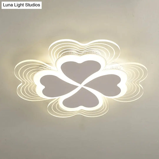 Minimalistic Led Ceiling Mount Light For Bedroom - Acrylic Clover Design White / 16.5