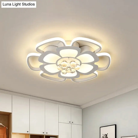 Modern Acrylic Petal Flush Mount Led Ceiling Light - 20.5’/27’ W Warm/White Round Design White