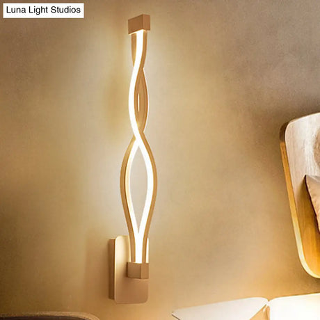 Modern Acrylic Twist Wall Light Sconce In Black/White - Neutral/Warm/White